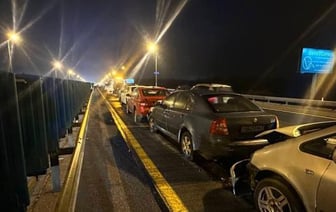 "Паровозик" из пяти авто образовался на МКАД