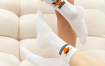 «Все разные, но одинаковые» — Mark Formelle предложила белорусам носки-недельки. По чём? — Фото