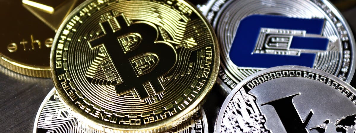 Венгрия будет блокировать выплату Украине €6,5 млрд из-за запрета на транзит Лукойла