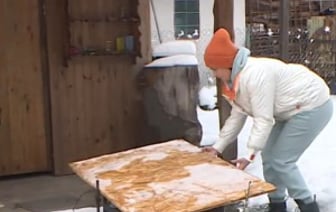 Пообщались с людьми, оставшимися без света и тепла. Видеорепортаж из Брестского района