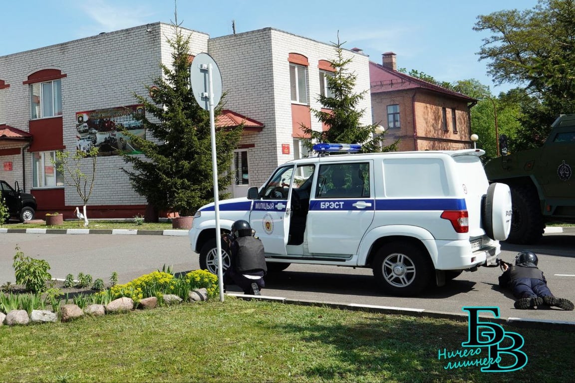 «Шторм» в Бресте. Показательные выступления бойцов отряда специального назначения