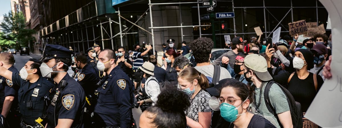 Протесты в Тбилиси против закона об 'иноагентах'