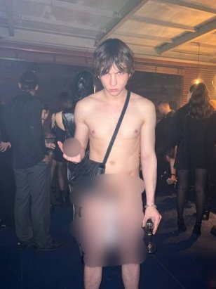 Киркоров, Билан и Собчак: российские звезды массово извиняются за голую вечеринку