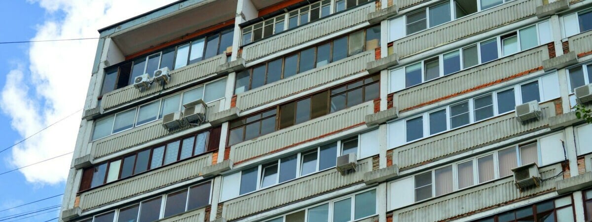 В ЖКХ пояснили, когда белорусам могут запретить пользоваться балконами дома — Полезно