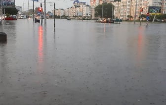 Как компенсировать ущерб, если во время непогоды подтопило машину? Рассказала адвоката