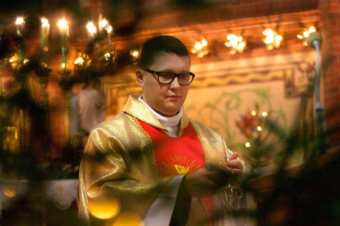 Фотарэпартаж з пастаўскага касцёла Антонія Падуанскага. Фота Сержука Серабро