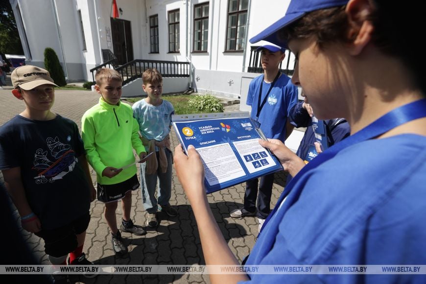 Красочный фейерверк юбилейного ХХ культурно-спортивного фестиваля «Вытокi» в Пружанах