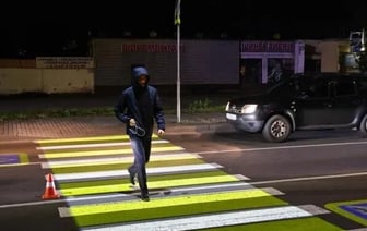 Гомель удивляет: посмотрите, какой пешеходный переход там появился