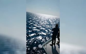 «Это очень, очень плохо» — В Турции рыбаки сняли на видео квадратные волны — Видео