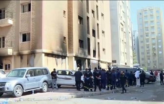 "Сказал Им, Что У Него есть татуировка": Как Отец опознал жертву Пожара в Кувейте