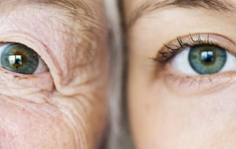 Что ускоряет старение? Вредные привычки, от которых лучше избавиться