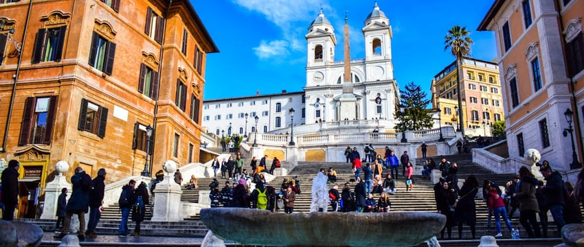 В Полоцке разрешили парковку на автостоянке НКПФ «Веста». Но не всем