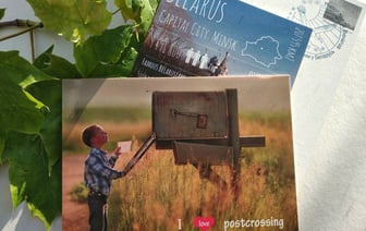 Минус месячная зарплата в год на «макулатуру»? Узнали, как и чем живут посткроссеры в Беларуси — Видео