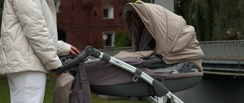 Куда обращаться за пособием по уходу за ребенком до 3 лет, если работала у ИП? Рассказали в Минтруда