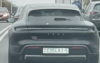 Белорус переделал Porsche в Lada Vesta
