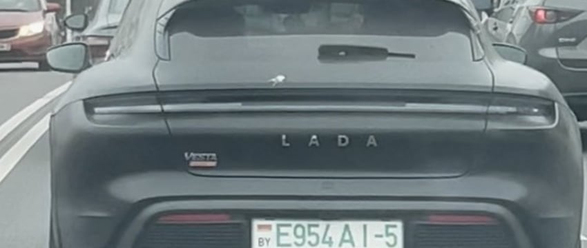 Белорус переделал Porsche в Lada Vesta