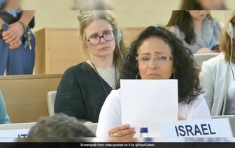 Мать заложницы из Газы обратилась к следователям ООН с просьбой помочь ей снова обнять свою дочь.