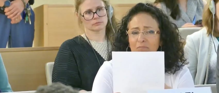 Мать заложницы из Газы обратилась к следователям ООН с просьбой помочь ей снова обнять свою дочь.