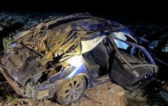 В Столинском районе перевернулся автомобиль - пострадали водитель и пассажиры