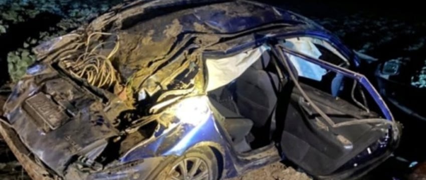 В Столинском районе перевернулся автомобиль - пострадали водитель и пассажиры