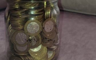 Средняя зарплата в Беларуси в феврале составила 2428,1 руб. Вот сколько в Брестской области