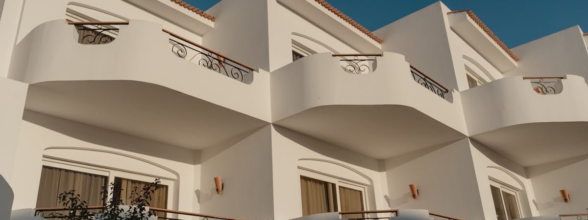 ЕС готовит "кнут и пряник" для противостояния пошлинам Трампа