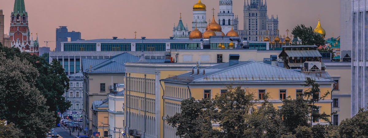 Правящая партия Грузии продолжает дискредитировать оппозицию через агитплакаты