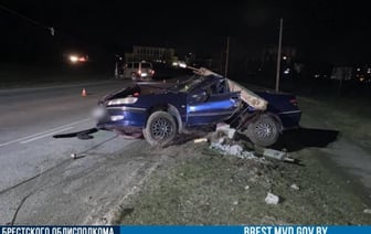 В Жабинке пьяный водитель врезался в опору ЛЭП
