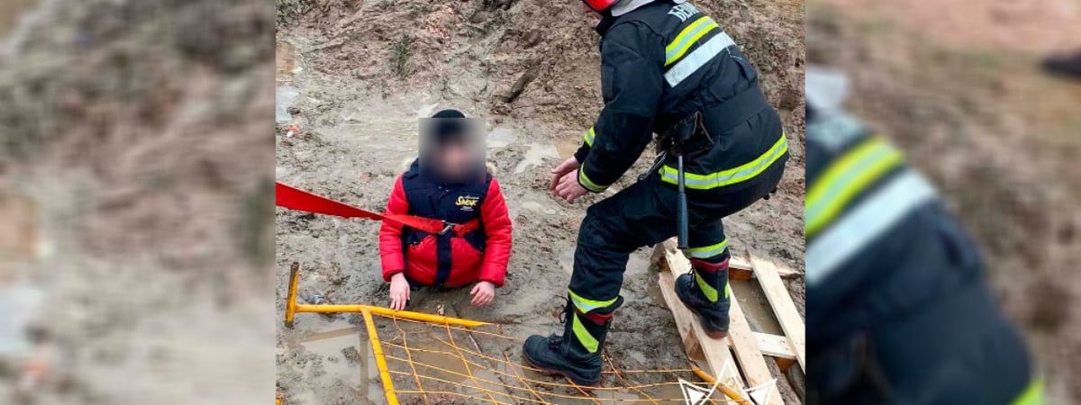 В Минске мальчик чуть не утонул в грязи — Фото