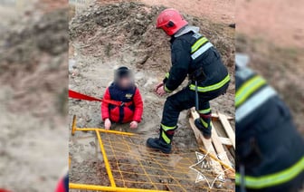 В Минске мальчик чуть не утонул в грязи — Фото