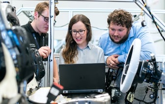 В Украине разрабатывают приложение для автоматического сбивания "шахедов" FPV-дронами