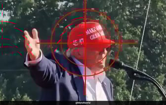 Голова Трампа Сфотографирована Точно по Центру: На Новых Снимках Видно, Как Он Тщательно Выбрит