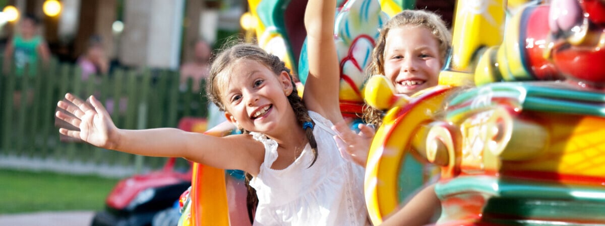 В Могилеве пообещали несколько часов бесплатного катания на каруселях и прыжков на батутах. Когда?