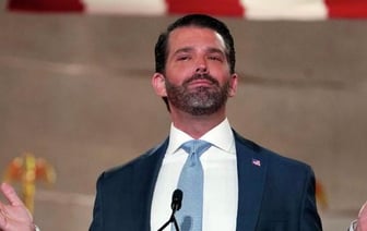 Сыну Трампа прислали в конверте белый порошок