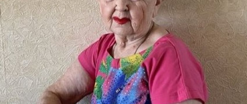 Дотянуться до звезды. Как живет одна из самых маленьких женщин Беларуси