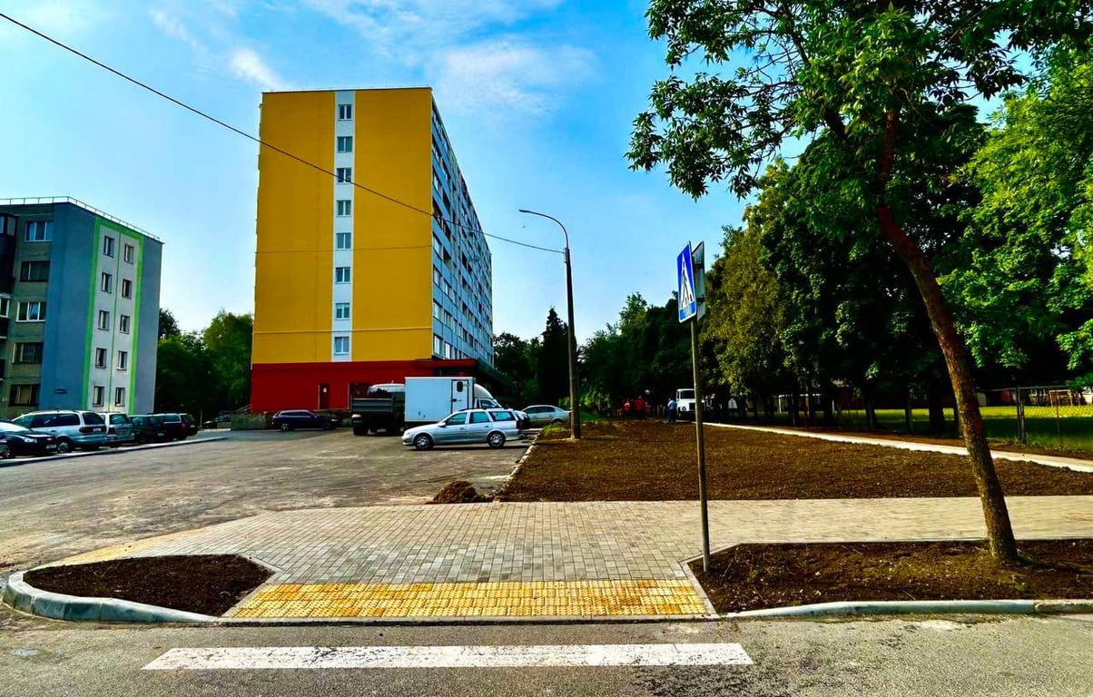 В Бресте активно идет благоустройство дворовых территорий