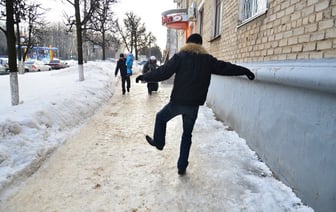 Минздрав Беларуси рассказал, сколько людей пострадали от гололеда — в какой области меньше всего