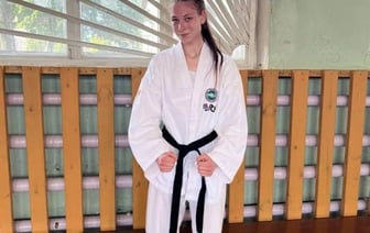 Школьница с черным поясом по тхэквондо сдала ЦЭ на 100 баллов