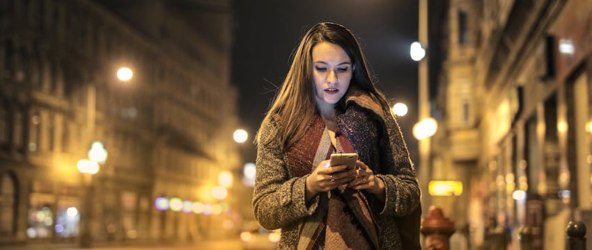 Спасатели помогли женщине выбраться из машины после аварии в Пружанах