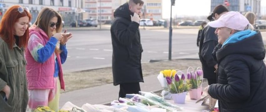 Более сотни торговых площадок в преддверии 8 Марта развернулись в Бресте