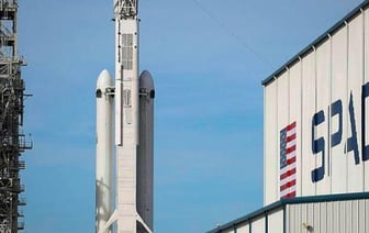 В США начали расследование против компании Илона Маска SpaceX