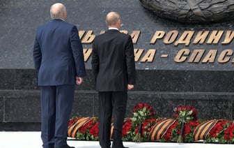 Пастухов: «Лукашенко просто издевается над Путиным»