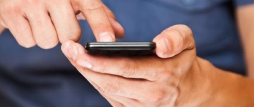 Абонент мобильного оператора «продлил договор» и потерял свыше 30 тысяч