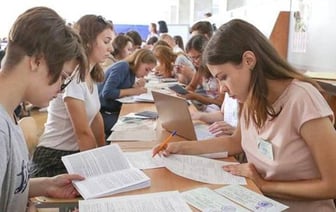 Прием документов абитуриентов-целевиков завершается в вузах Беларуси