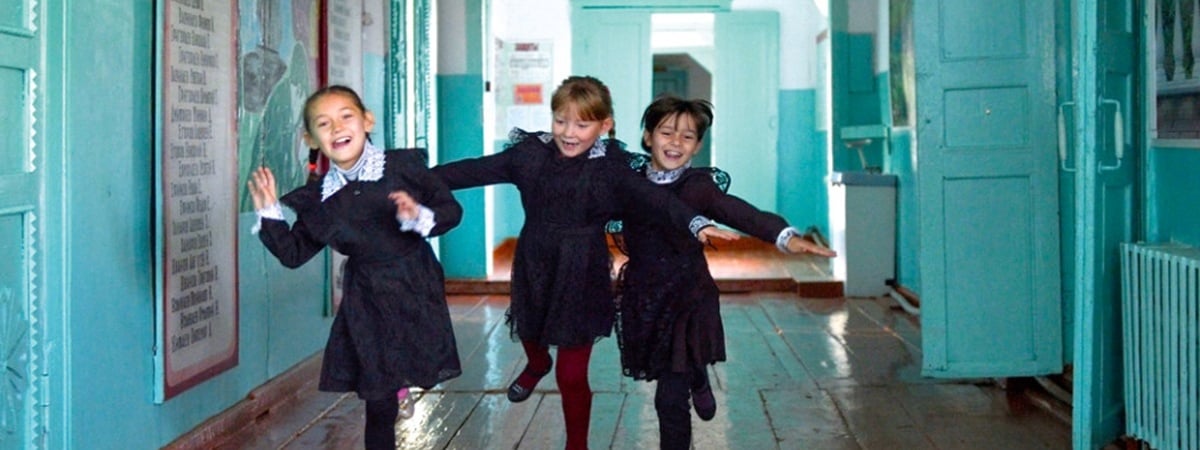 Минобразования установило лимит школ. Где в Беларуси не более 1 на 50 человек, а где на 800? — Официально