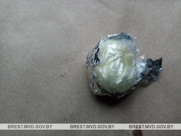 В Барановичах задержали 24-летнюю девушку