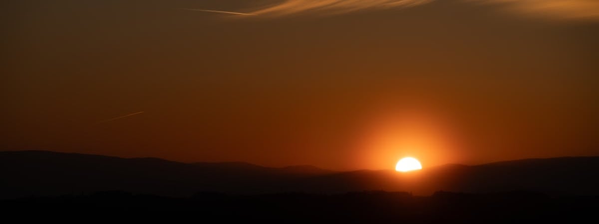 Sony представила новые беспроводные наушники