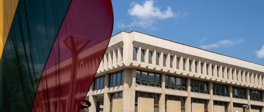 Литва отменяет соглашения по налогам и инвестициям с Беларусью и Россией