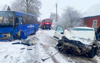 На Гродненщине в лобовом ДТП с автобусом погибла женщина-водитель — Фото
