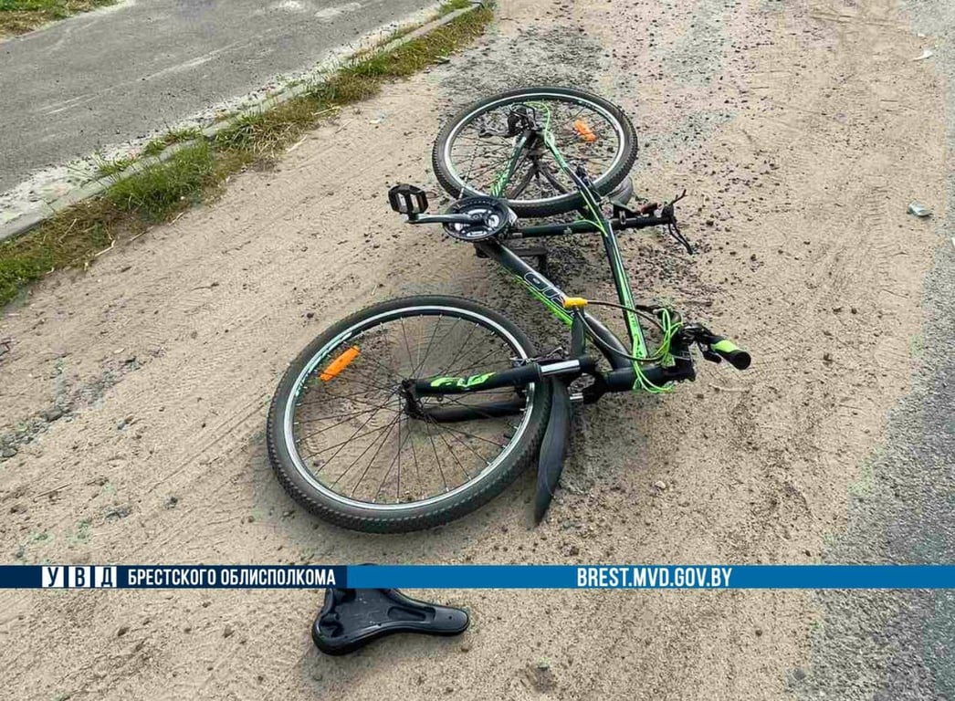 В Дрогичине девочка на велосипеде попала под Audi